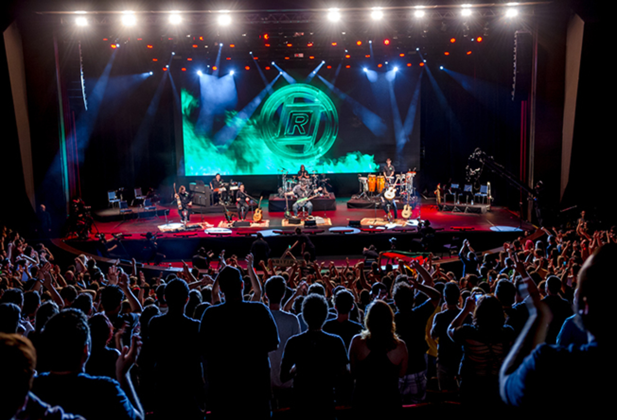 Raimundos lança DVD Acústico em São Paulo