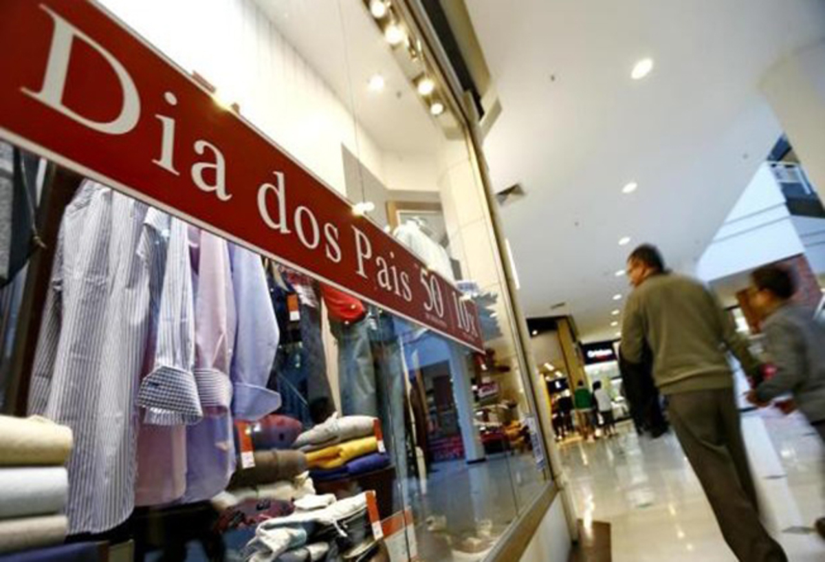 Crise deve afetar a compra do presente para o Dia dos Pais