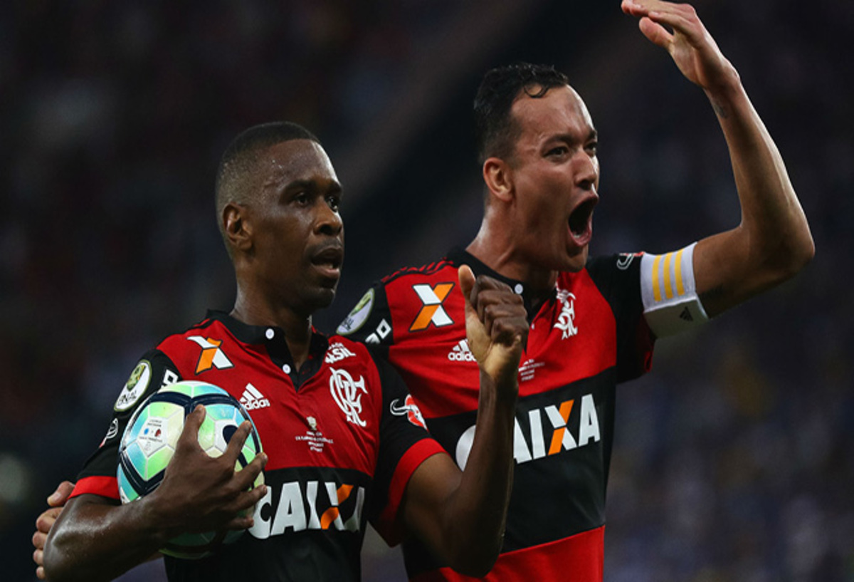 Flamengo ainda espera por Réver hoje para o 1º jogo da final da Sul-Americana