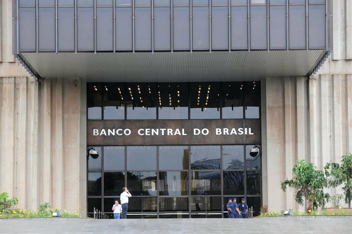 Segundo BC, prévia do PIB encolhe cerca de 0,56% em janeiro