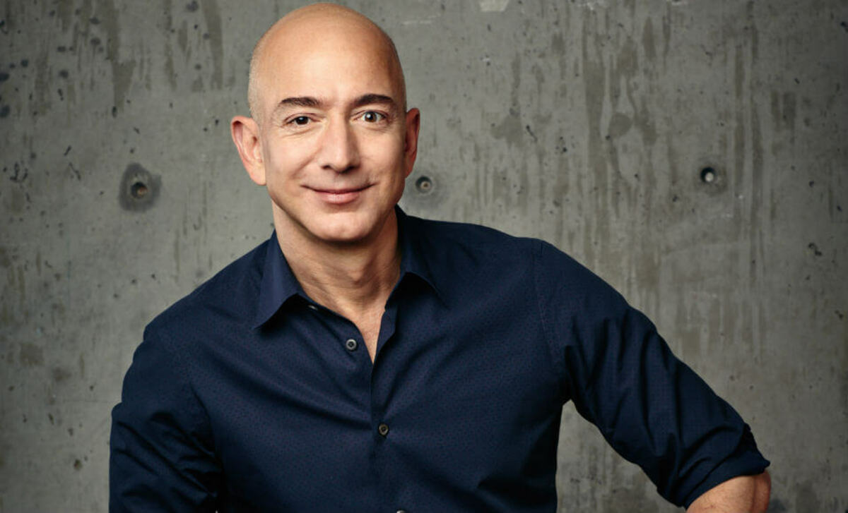 Fortuna de Jeff Bezos atinge marca jamais alcançada