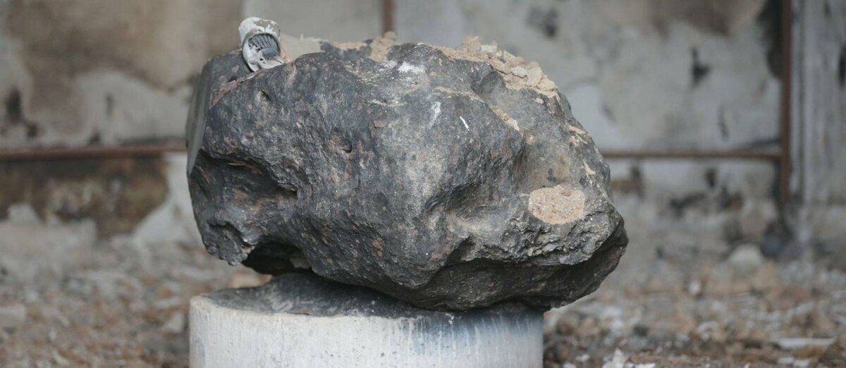 Meteorito Bendegó resiste intacto às altas temperaturas do incêndio no Museu Nacional